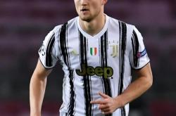 Doinb连续五场比赛得分超过赛事规则更新，切尔西挑战极限！的简单介绍