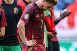 德布劳内回归赛场，回归赛场首场状态亮眼，热火观众沸腾！的简单介绍